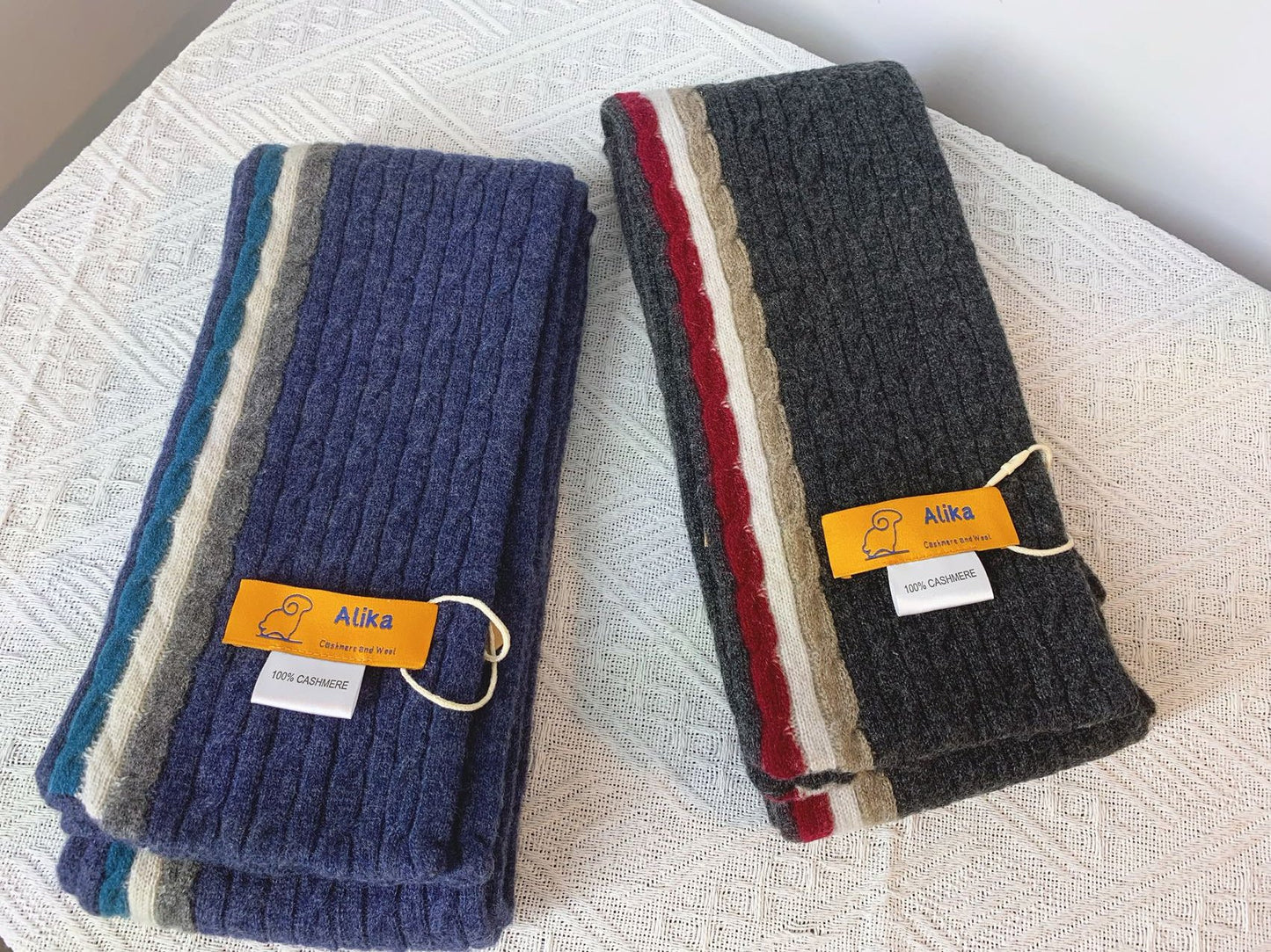 Cashmere Cable knit Scarf