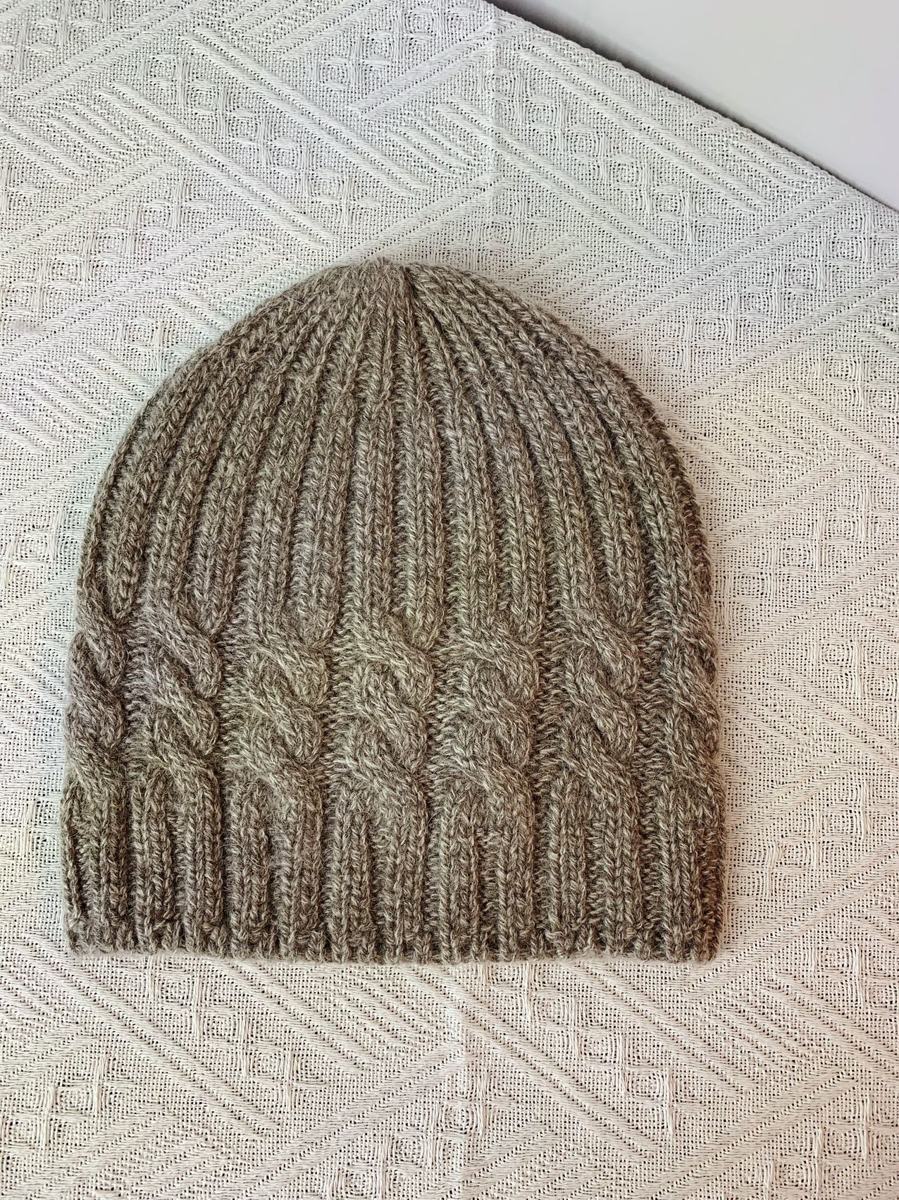 Dark Camel Cable knit Beanie